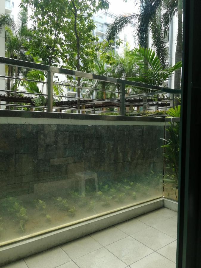 Palm Tree Two Villas Pasay Exterior photo
