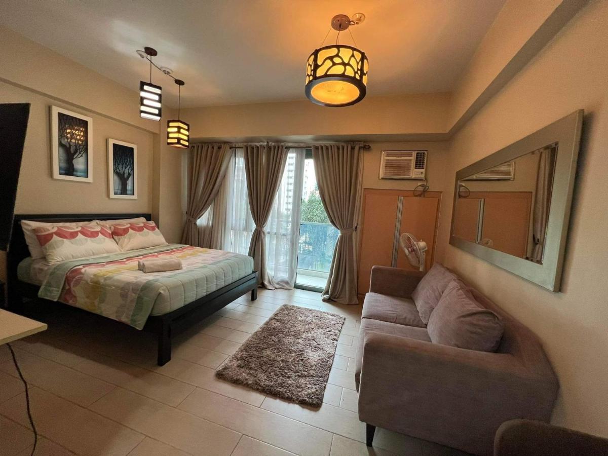 Palm Tree Two Villas Pasay Exterior photo